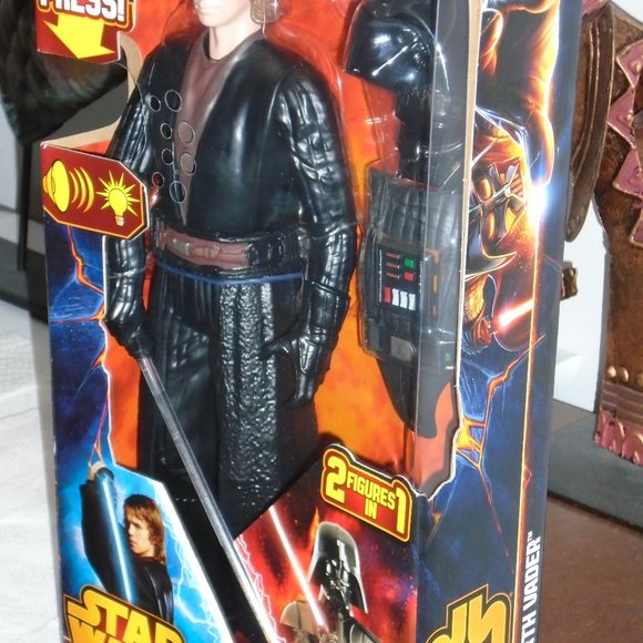 HASBRO, STAR WARS, ANAKIN TO DARTH VADER DOLL/FIGURE, ANIMATED/LIGHTS/SOUND, NEW - Picture 10 of 16